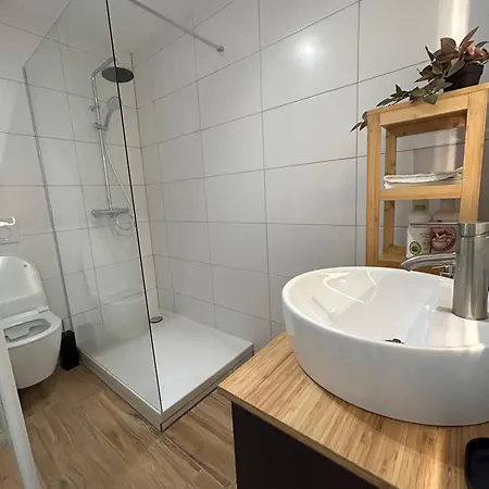 Julia Proximite A31 Thermes Lux *