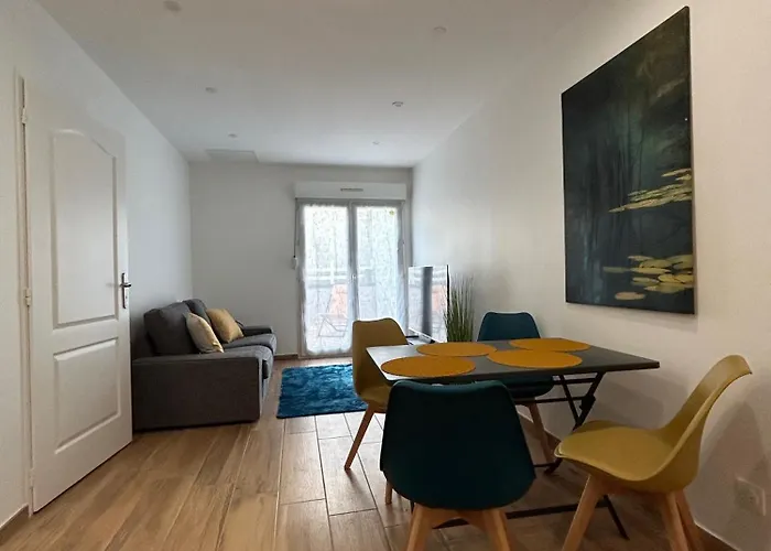 Julia Proximite A31 Thermes Lux Apartment *